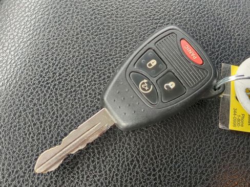 Used 2013 Jeep Wrangler Unlimited Sahara w/ Connectivity Group image 35