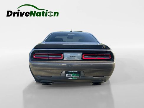 Used 2016 Dodge Challenger R/T Scat Pack RWD image 6
