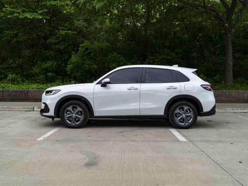 Used 2026 Honda HR-V LX image 6