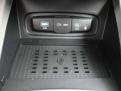 New 2026 Hyundai Venue SEL image 23