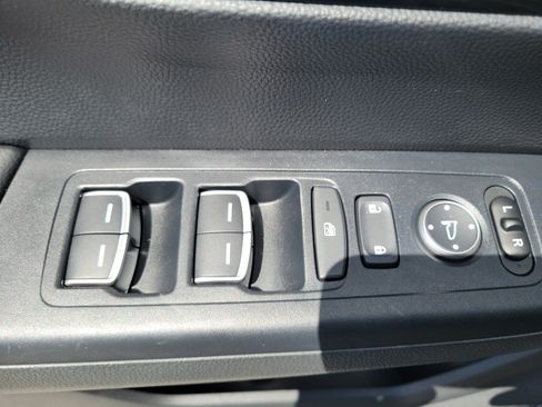 Used 2024 Honda CR-V EX-L image 25