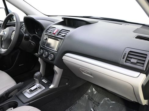 Used 2014 Subaru Forester 2.5i Touring AWD/4WD image 13
