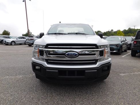 Used 2019 Ford F150 XLT w/ Equipment Group 301A Mid RWD image 3