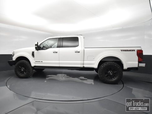 Used 2021 Ford F250 Lariat w/ Tremor Off-Road Package AWD/4WD image 3