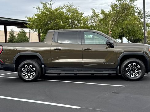 New 2026 GMC Sierra EV Elevation image 3