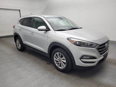 Used 2016 Hyundai Tucson SE w/ Option Group 02 image 11