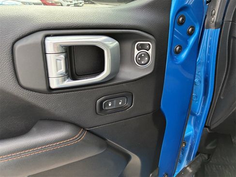 Used 2023 Jeep Gladiator Mojave w/ LED Lighting Group image 19