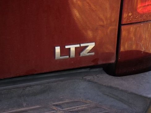 Used 2013 Chevrolet Silverado 2500 LTZ w/ LTZ Plus Package image 8