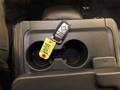 Used 2022 Ford F150 XLT w/ Equipment Group 302A High image 25