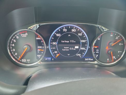 Used 2022 GMC Acadia AT4 w/ Technology Package AWD/4WD image 23