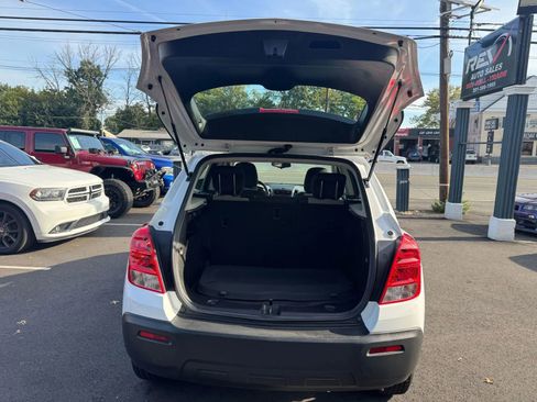 Used 2016 Chevrolet Trax LS image 11