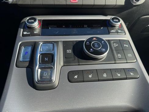 Used 2024 Hyundai Palisade Calligraphy image 22