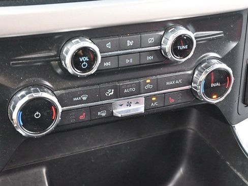 Used 2022 Ford F150 XLT w/ Equipment Group 302A High AWD/4WD image 22