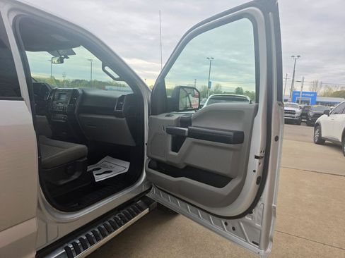 Used 2018 Ford F150 XLT w/ XTR Package AWD/4WD image 13