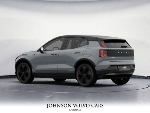New 2026 Volvo EX30 Cross Country Ultra image 4