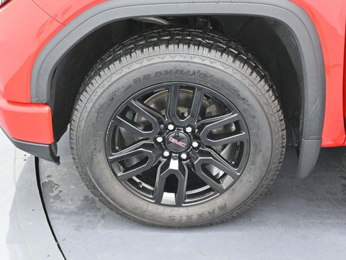 Used 2022 GMC Sierra 1500 Elevation image 32