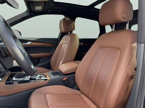 Certified 2022 Audi Q5 2.0T Premium Plus w/ Premium Plus Package image 19