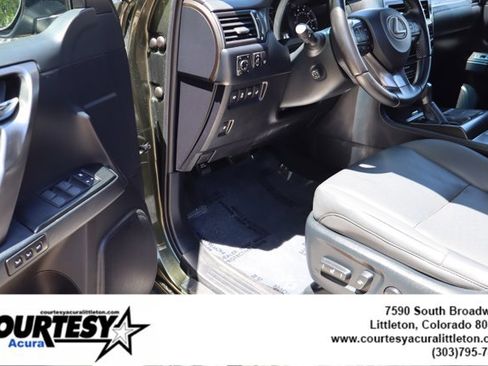 Used 2022 Lexus GX 460 w/ Black Line Special Edition AWD/4WD image 24