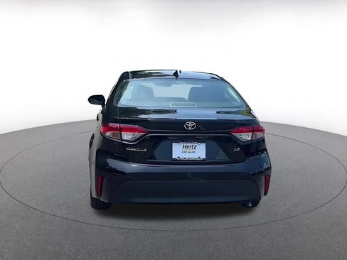 Used 2025 Toyota Corolla LE FWD image 11