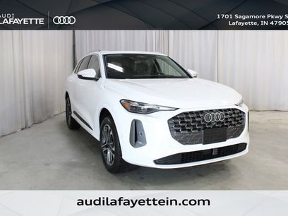 Used 2025 Audi Q5 Premium w/ Convenience Package