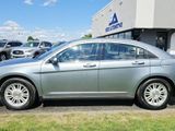 Used 2009 Chrysler Sebring Touring image 3