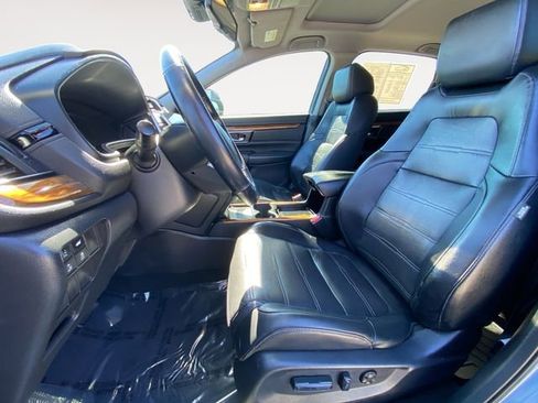 Used 2020 Honda CR-V Touring image 9