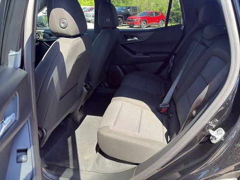 New 2026 Chevrolet Equinox LT FWD image 12