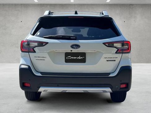 Used 2024 Subaru Outback Touring AWD/4WD image 15