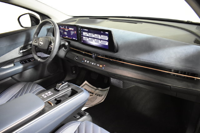 Certified 2024 Nissan Ariya AWD image 40