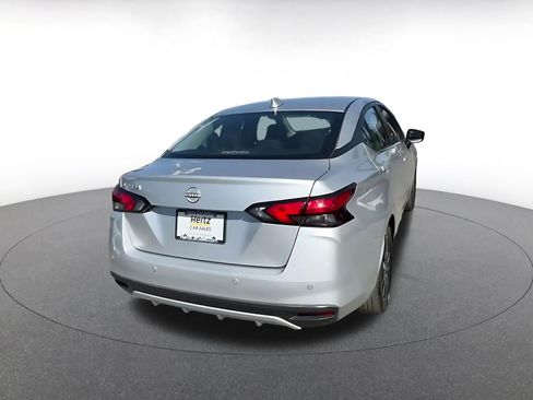 Used 2025 Nissan Versa SV image 14