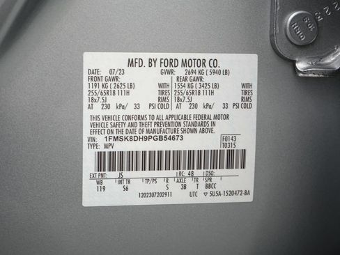 Certified 2023 Ford Explorer XLT w/ Equipment Group 202A AWD/4WD image 26