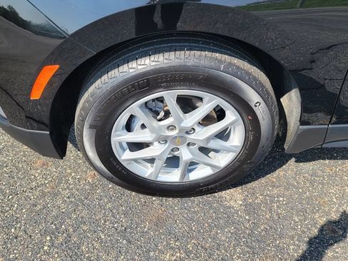Used 2022 Chevrolet Equinox LT FWD image 6