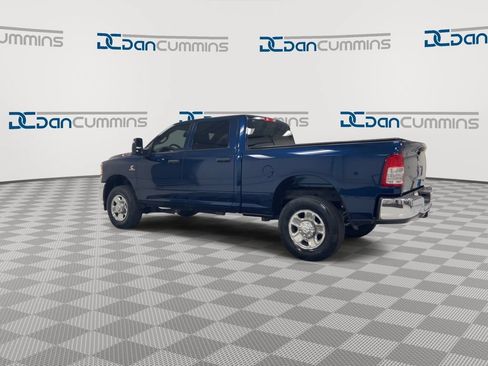 Used 2024 RAM 2500 Tradesman w/ Chrome Appearance Group AWD/4WD image 6