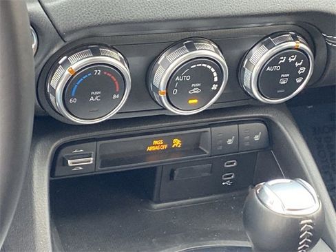 Used 2025 MAZDA MX-5 Miata RF Grand Touring w/ Weather Package image 25