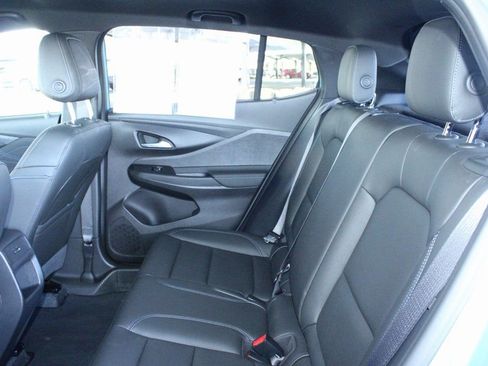 Used 2025 Buick Envista Sport Touring w/ Convenience II Package image 47