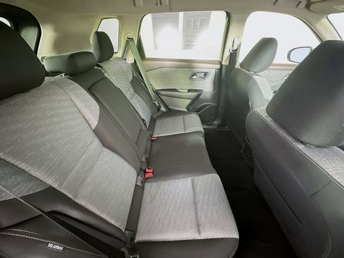 Certified 2023 Nissan Rogue SV AWD/4WD image 34