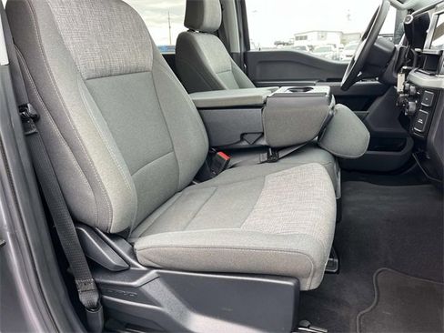 Used 2025 Ford F250 XLT image 25