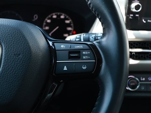 Used 2023 Honda HR-V EX-L image 14