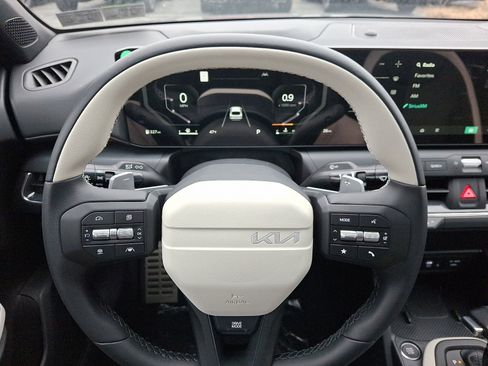 New 2025 Kia K4 GT-Line Turbo image 15