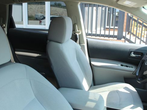 Used 2013 Nissan Rogue S w/ Special Edition Pkg image 25