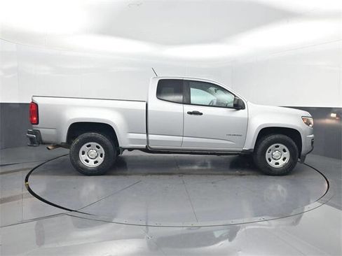 Used 2020 Chevrolet Colorado W/T image 25