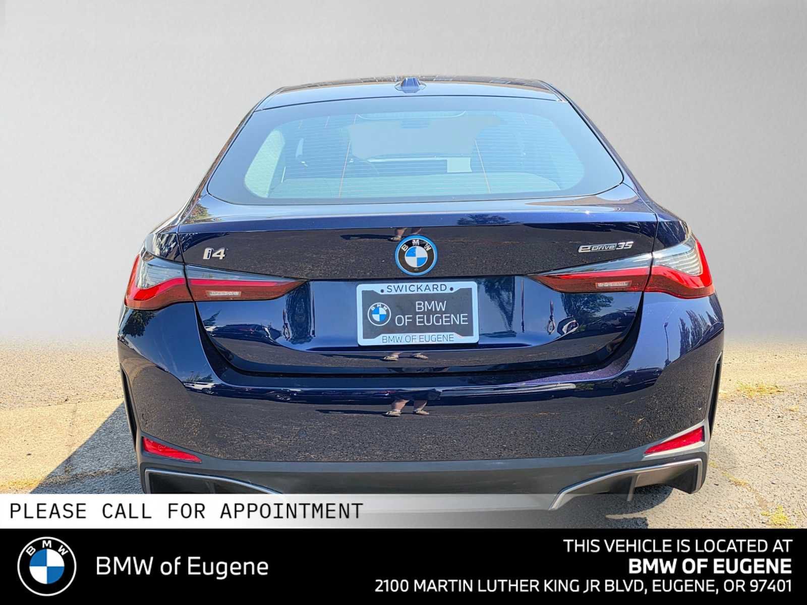 Used 2023 BMW i4 eDrive35 w/ Premium Package RWD image 4