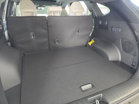 New 2026 Hyundai Tucson Limited w/ Tow & Go Package image 17