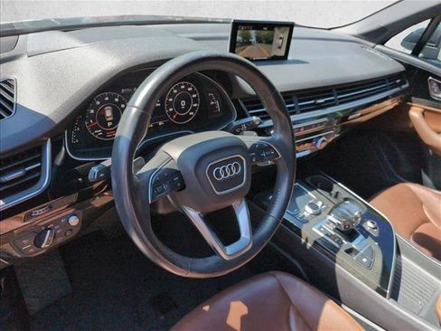 Used 2018 Audi Q7 3.0T Prestige w/ Prestige Package AWD/4WD image 9
