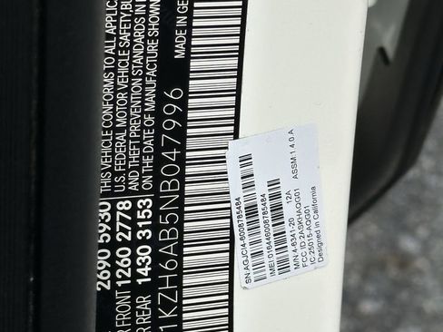 Certified 2022 Mercedes-Benz E 450 4MATIC All-Terrain Wagon image 36