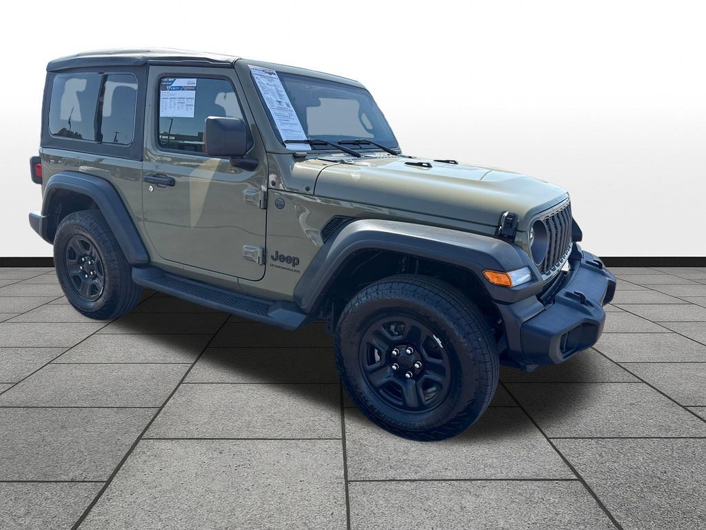 Used 2025 Jeep Wrangler Sport AWD/4WD image 7