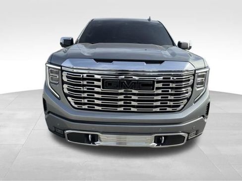Certified 2025 GMC Sierra 1500 Denali w/ Denali Reserve Package AWD/4WD image 8