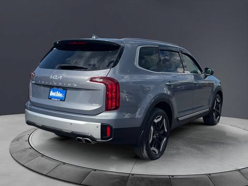 Used 2024 Kia Telluride S w/ S Sunroof Package AWD/4WD image 5