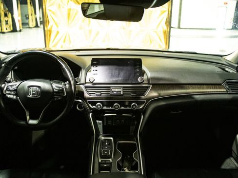 Used 2022 Honda Accord EX-L image 15