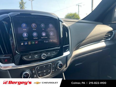 Used 2023 Chevrolet Traverse LT w/ LT Premium Package AWD/4WD image 11